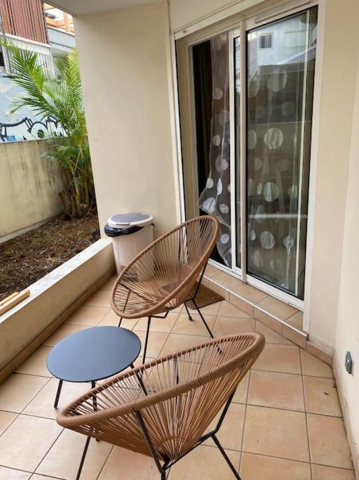 F2 St Denis Jardin D'Etat Lägenhet Saint-Denis Exteriör bild